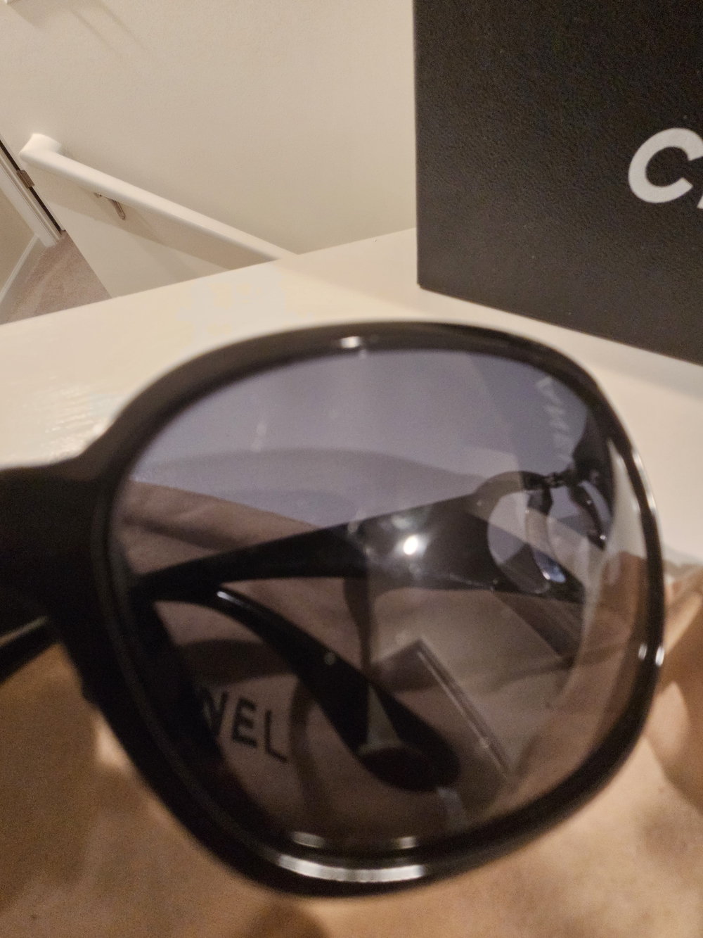 Chanel Sunglasses with Silver Large Logo - Vintage 2005 - Picture 5 of 10
